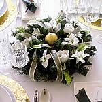 centrotavola raffinato e delicato per la tavola di Natale