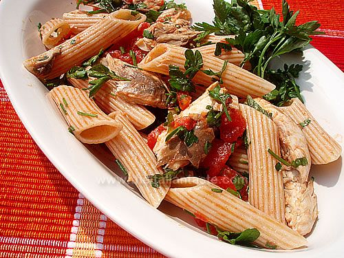 Pasta fredda con gli sgombri