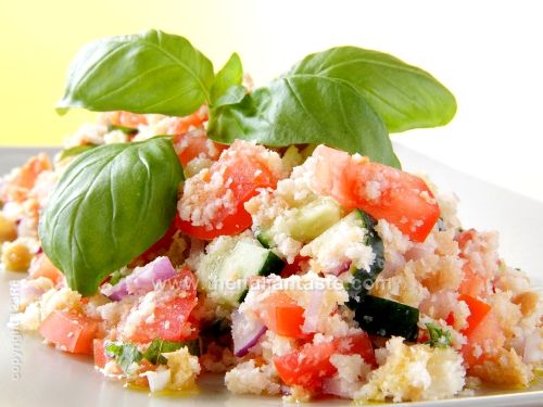 Panzanella toscana