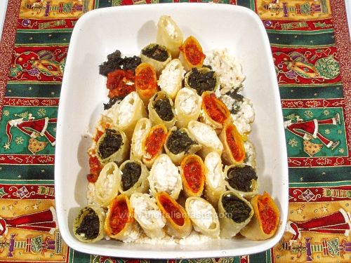 Paccheri tricolori