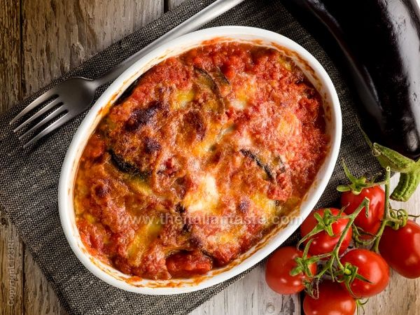 Eggplant parmigiana | Apulia recipe